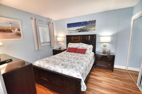 0802 Waters Edge Resort condo - image 2