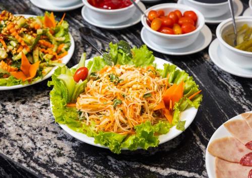 Family Hanoi Hotel – Hanoi, NY