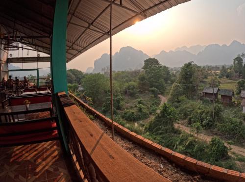Blue Sunset Hostel - Vang Vieng Blue Sunset Hostel - Vang Vieng
