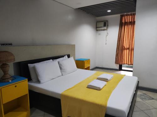 room detail thumbnail 0