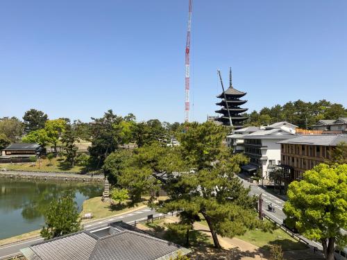 NARA Visitor Center and Inn