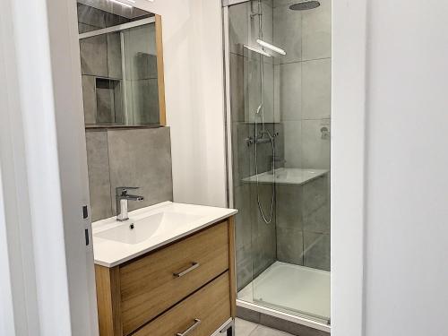 Superbe chambre meublée avec sa propre salle de bains avec douche et wc privés - Vandoeuvre-lès-Nancy