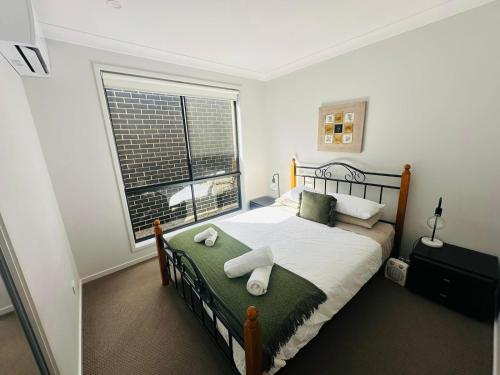 Amazing Air Austral with AC and built-in wardrobe in South Western Sydney