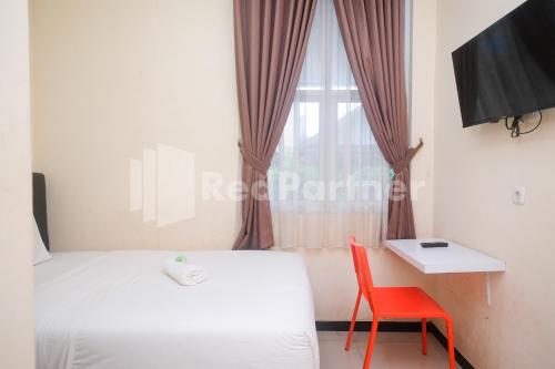 Deluxe Double Room image 5