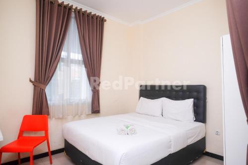 Deluxe Double Room image 8