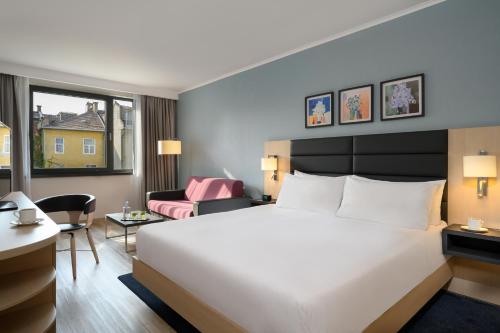 Hilton Garden Inn Budapest City Centre - image 3