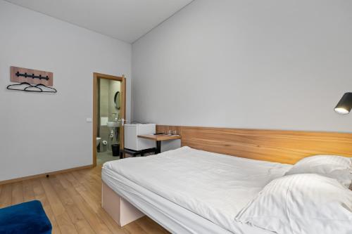 Stay Express Hotel - image 9