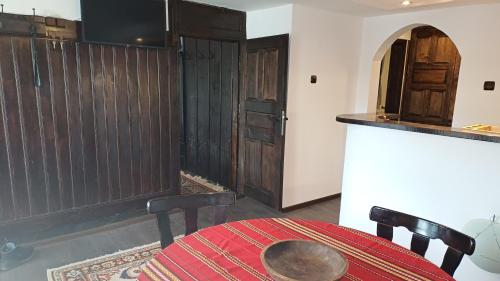 Къща за гости -Абаджиевата къща in Kotele