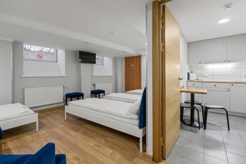 Stay Express Room Type - Superior Quadruple Room with Private Bathroom Stay Express Room Type - Superior Quadruple Room with Private Bathroom