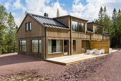شرفة/ تراس, Martebäcken 19 (Martebacken 19) in سالين