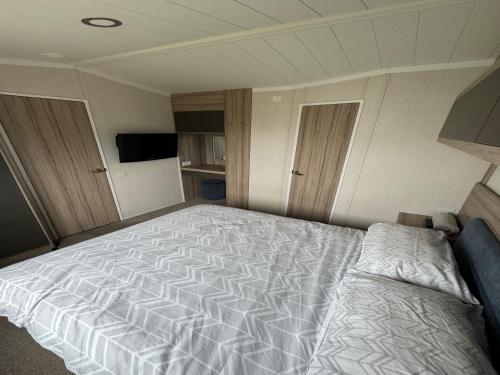 Lovely 2-Bed Caravan in Prestonpans