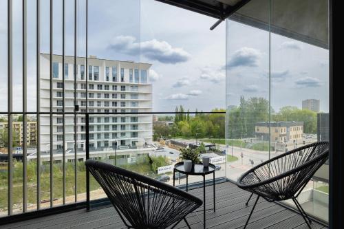 Varanda/terraço, Góreckiego Studio with Parking Katowice Spodek by Noclegi Renters (Goreckiego Studio with Parking Katowice Spodek by Noclegi Renters) in Bogucice