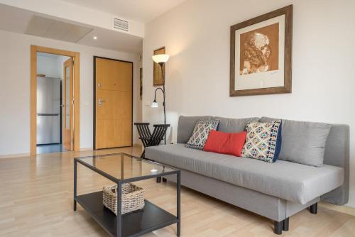Love Rent4 Málaga Ático con terraza y vistas, parking gratuito 1
