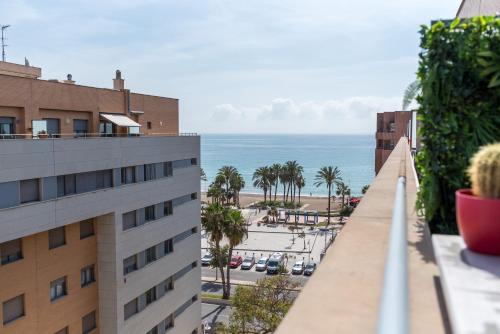 Love Rent4 Málaga Ático con terraza y vistas, parking gratuito, Málaga (photo 10)