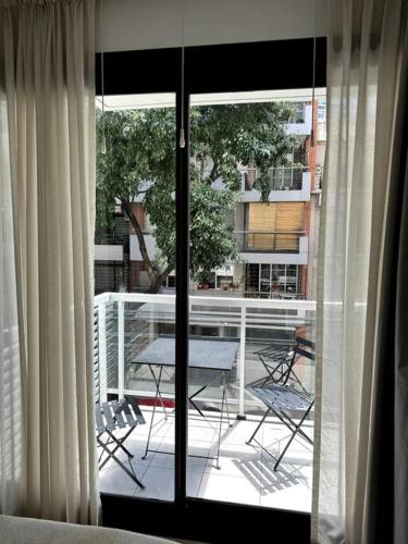 One-Bedroom Apartment image 1