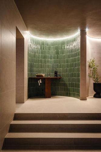 Enter St Elisabeth Suites & Spa Enter St Elisabeth Suites & Spa