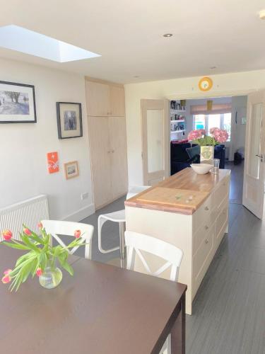 Spacious 3 bed townhouse in Dublin 12, Dublin (fotografie 4)