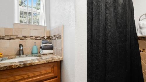 1880s Victorian Remodel - 1 2 block from downtown in Leadville, USA
