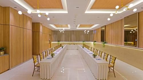 Meeting room / ballrooms, Click Hotel Biz - Bangalore Airport in Kempegowda International Airport