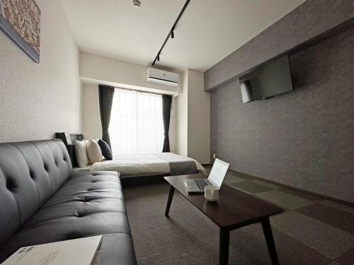 bHOTEL Nagomi - Well-Furnished with balcony Apt for 3 Ppl