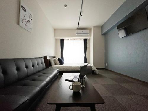 bHOTEL Nagomi - 1 Bedroom Apt in City Centre w balcony for 3 Ppl