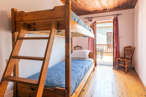 Nostalgic Rendezvous Nostalgic Rendezvous