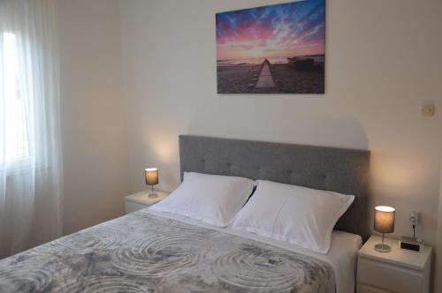 LB apartment Punta Bajlo 1