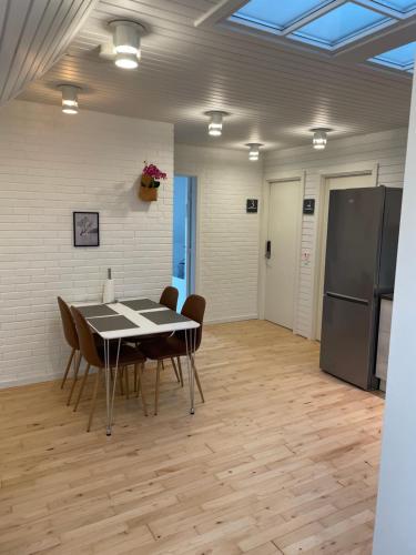 Facilities, Marielyst Guesthouse in Væggerlose