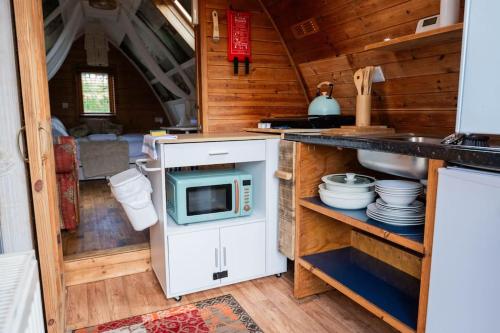 Robin Nest - Cosy Shepherd's Hut Hideaway, Callington (fotografie 7)