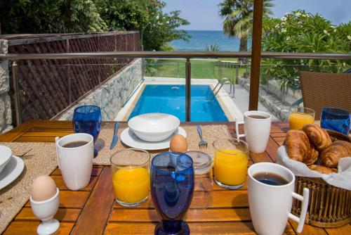 The Seaside Villa in Armeni