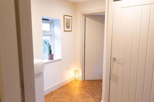 Amarelo apartment, Central Charlbury, 1 Super king bed in 查爾伯里