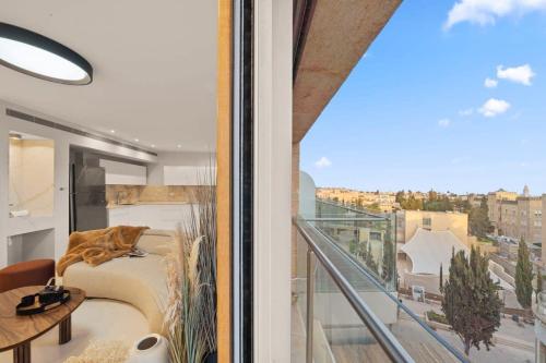 King David Residence Luxury 3 BD Pool Gym Parking - image 10