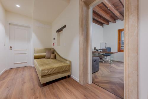 Suite image 8