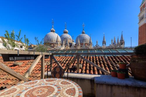 Relais Piazza San Marco - image 7