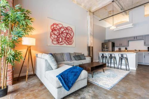 3BR Luxury Historic Loft with Gym by ENVITAE in Kansas City, USA
