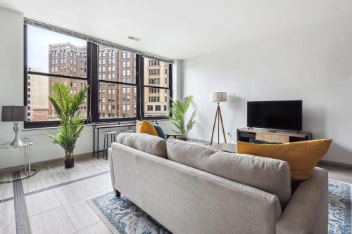 2BR Premium Downtown Suite in Detroit, USA