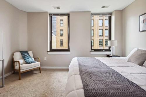 2BR Downtown Luxury Getaway