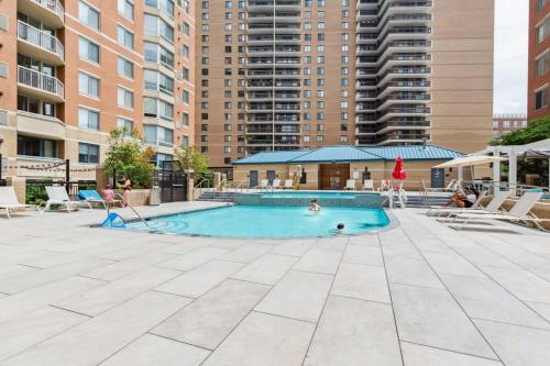 2BR Executive City Suite With Gym & Pool 2BR Executive City Suite With Gym & Pool