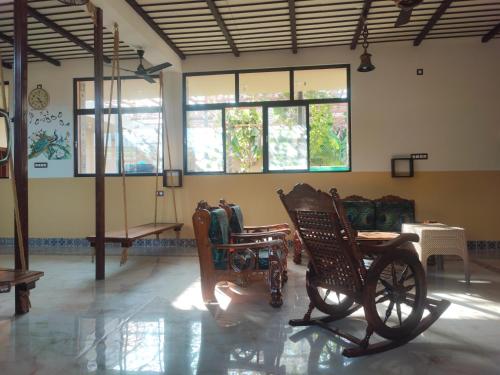 MahaPeriyava Kuteeram 5BHK Villa