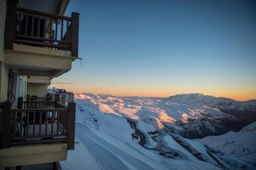 Edificio Valle Blanco Valle Nevado 2D2B SKI IN&OUT Servicio HOM