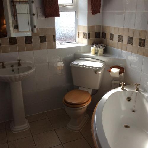 The Old Coach House - image 3