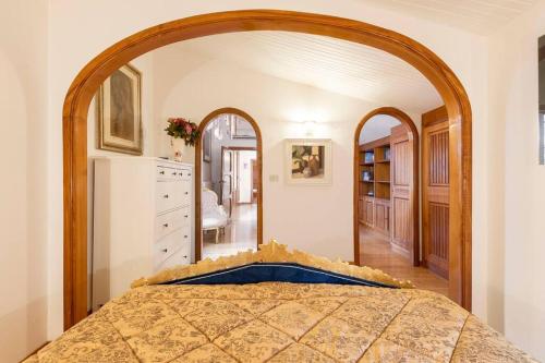 Majestic Villa in Hills of Florence with Gardens Gym Jacuzzi and Sauna