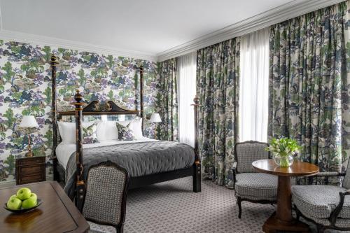 The Kensington Hotel - image 12