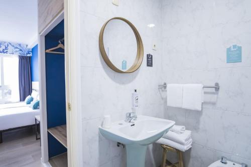 Hotel Coruña Mar - image 14