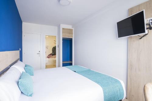 Hotel Coruña Mar - image 13