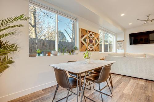 Modern Denver Vacation Rental with Rooftop Deck! in Denver, USA