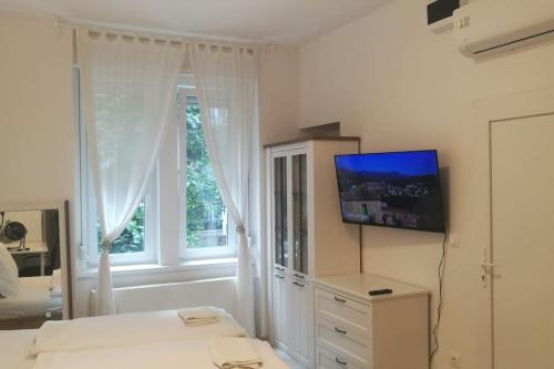 BELIZ2 AC NEW Cozy Apartment in the City Center