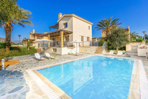 Villa Paralia, Polis Chrysochous