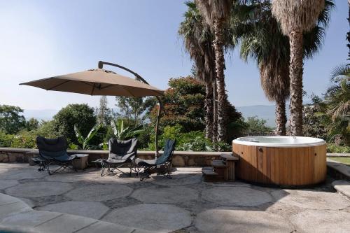 3 Bedroom Spacious Villa with Pool & Lake view in Ajijic, Mexico