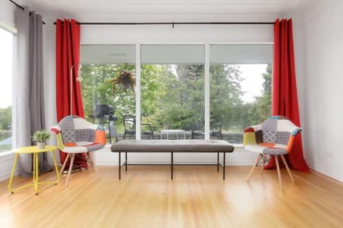 Beautiful 5BR Whole House with ocean view in Nanaimo, Canada